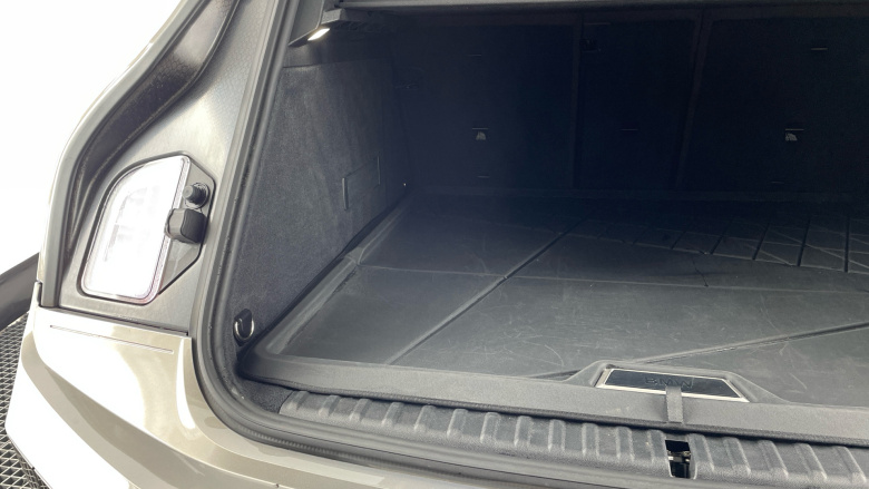 BMW iX 240kW xDrive40 M Sport 76.6kWh 5dr Auto Electric Estate